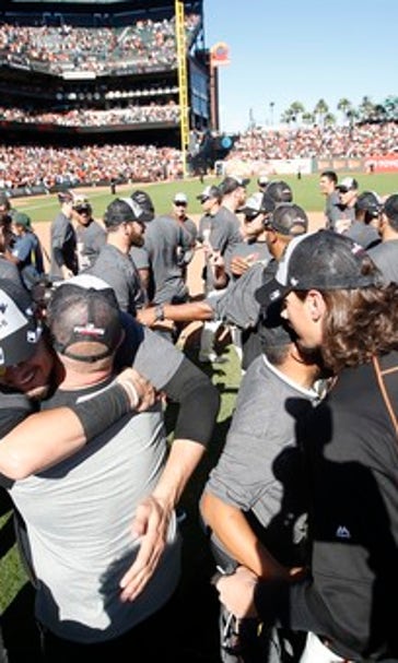 On season's final day, Giants find way back into playoffs